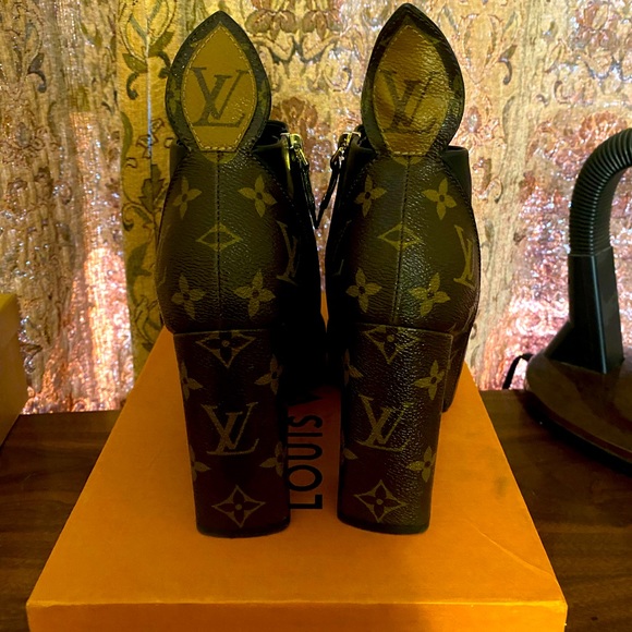 Louis Vuitton Heeled Ankle Boot - Picture 1 of 4